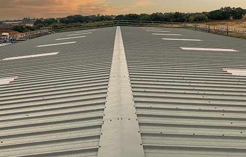 P and F Cladding - Clacton-on-Sea: Kingspan roof and walls